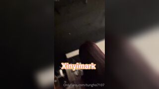 台灣信義趙又廷tungho7107約炮各路極品身材知名網紅 Xinyimark無套騎乘挨個輪著操-19