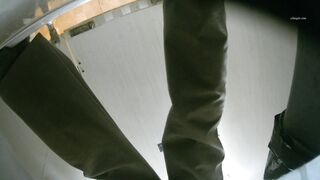 【酒吧廁拍】 年輕小姐姐-12