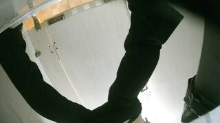 【酒吧廁拍】 年輕小姐姐-25