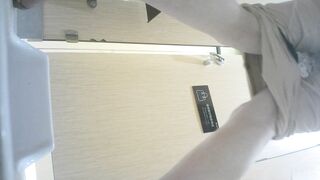 廁所偷拍 頂級顏值美女-14