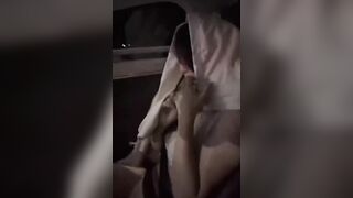 美女學妹口交深喉喝尿 把精液射到女孩嘴裡 淫蕩對白