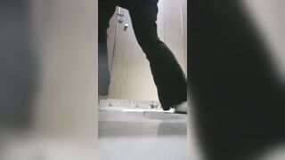 廁拍 酒吧女廁後拍美女尿尿 -14