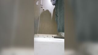 廁拍 酒吧女廁後拍美女尿尿 -22