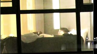 【五星級酒店窗外偷拍】熱戀期小情侶甜蜜愛愛 (2)