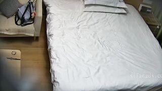 酒店偷拍 超美學妹被學長內射完匆匆去上課 1